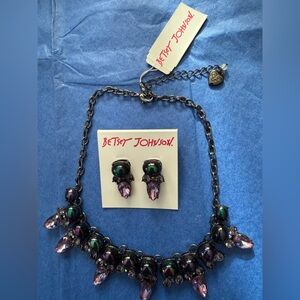 AUTHENTIC Betsey Johnson Iridescent Black, purple & teal set. NWT